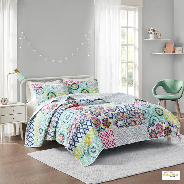 Sunny Printed Reversible Cotton Coverlet Set