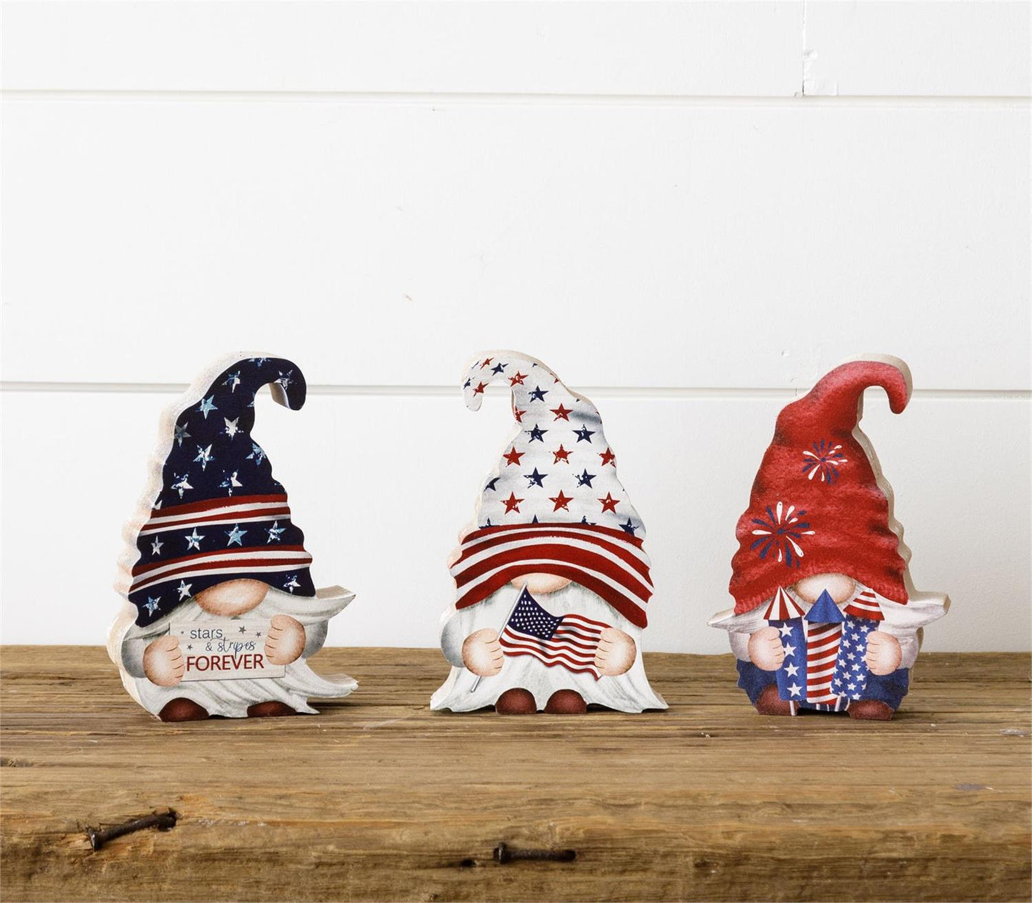 USA GNOME TABLE SITTERS- SET OF 3