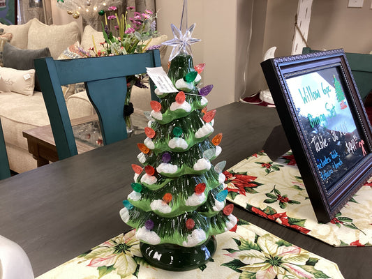 SMALL CERAMIC CHRISTMAS TREE