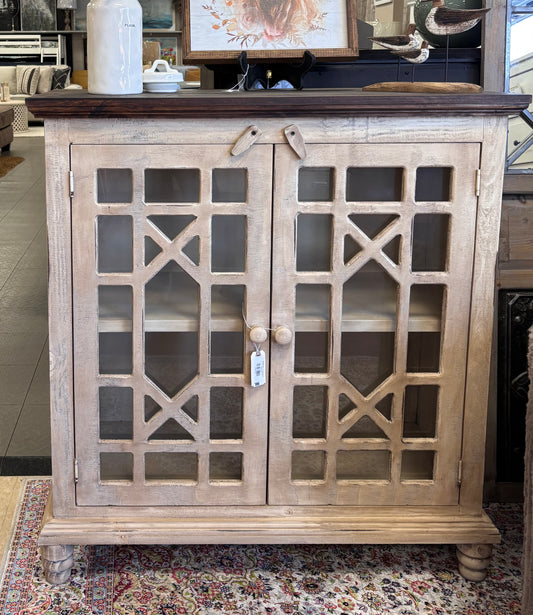 BARNES CABINET