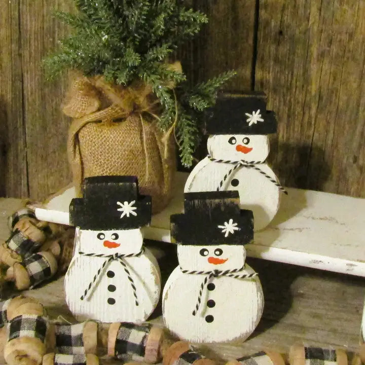 WOOD SNOWMAN TIERED SHELF DECOR