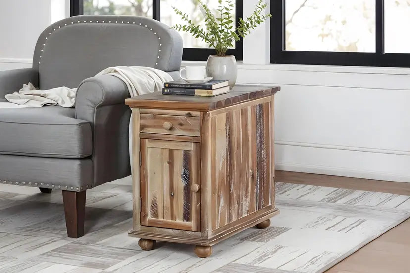 VAIL II CHAIRSIDE TABLE