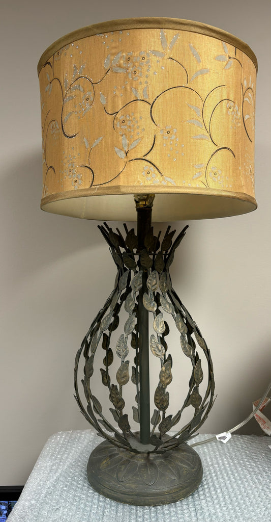 Rustic Leaf lamp