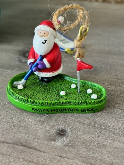 SML SANTA ON PUTTING GREEN ORNAMENT